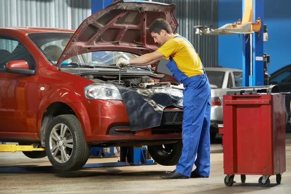 Best practices for maintaining your car with auto repair auburn hills