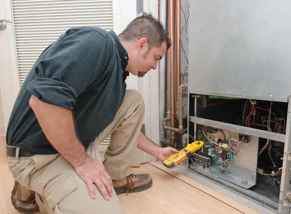 Aaron's AC & Heat Delivers Professional AC Repair Houston