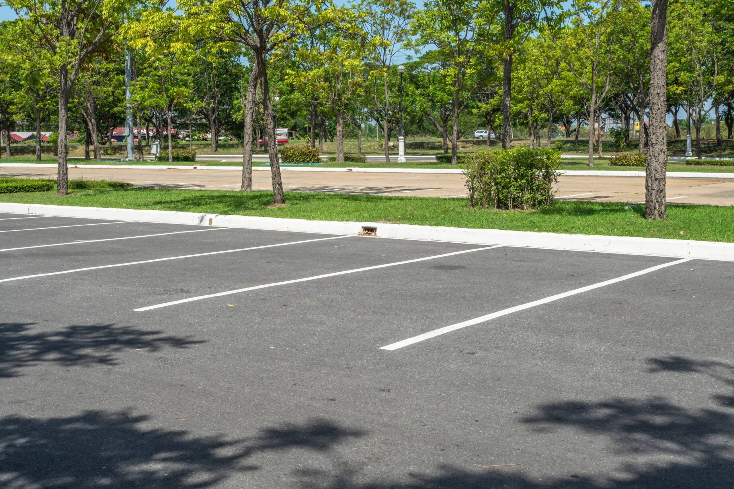 Parking Lot Resurfacing Services That Create a Better First Impression