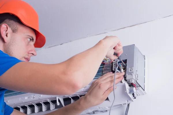 How to Choose the Right HVAC Contractor for Your Home