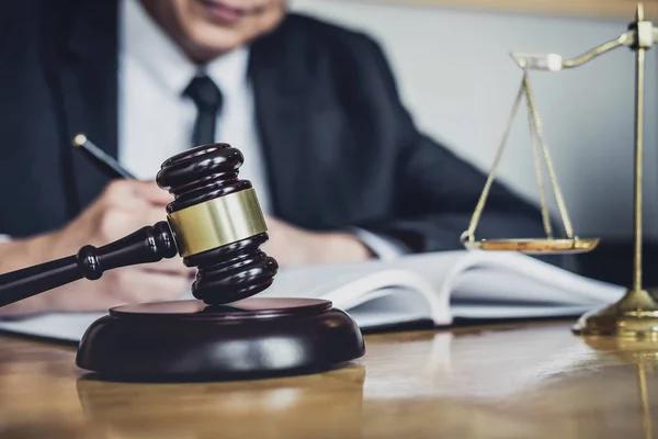 Miami Business & Commercial Real Estate Legal Services