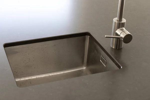 Stainless Utility Sink Buying Guide for Beginners