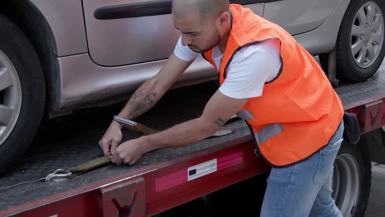 Get Towing Service Calgary Support When You Need It Most